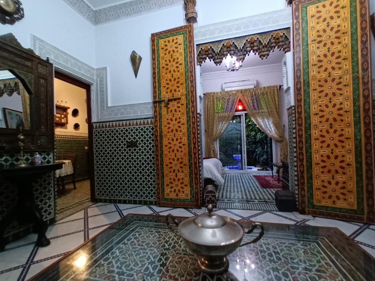 Appartamento Dar Ben Daoud Avec Piscine Et Terrasse Privee Fez Esterno foto